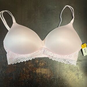Blush Pink Lace Trim Seamless Bra